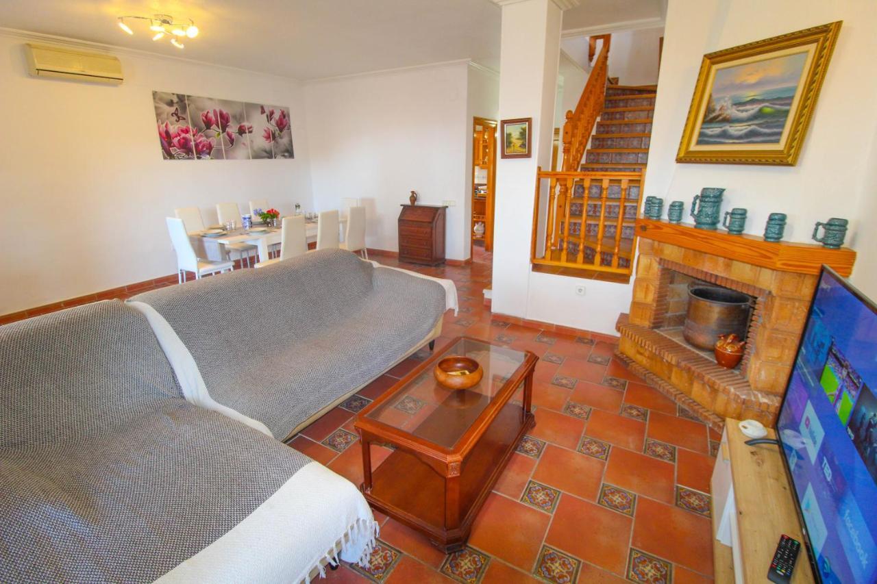 Great Villa, Sea Views, 20 Secs Walk To The Beach, Bbq, 9 People, 5 Mins Car From Alicante City Center, Sailing Club 3 Mins Walk Exterior foto