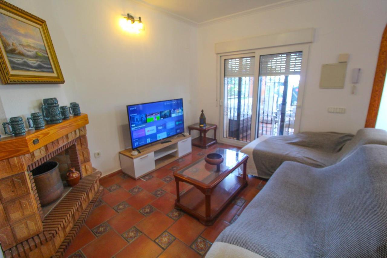 Great Villa, Sea Views, 20 Secs Walk To The Beach, Bbq, 9 People, 5 Mins Car From Alicante City Center, Sailing Club 3 Mins Walk Exterior foto