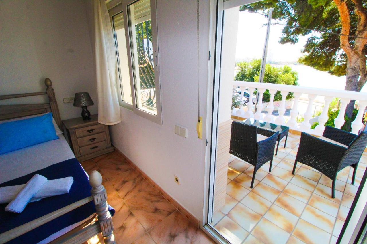 Great Villa, Sea Views, 20 Secs Walk To The Beach, Bbq, 9 People, 5 Mins Car From Alicante City Center, Sailing Club 3 Mins Walk Exterior foto